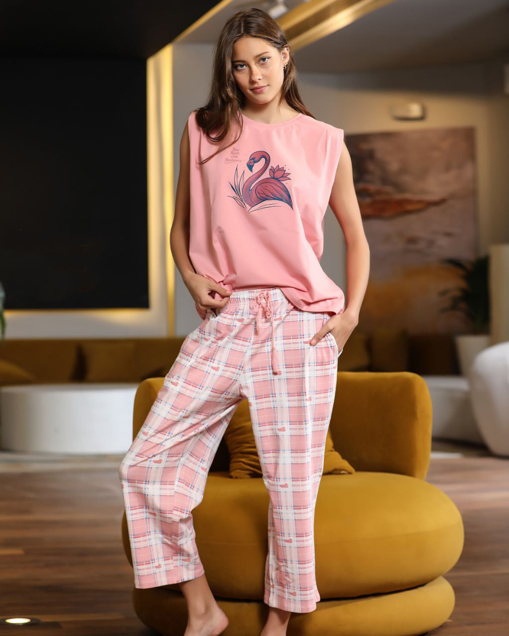 PINK SWAN 535