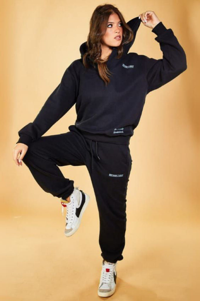 Cozy Black suit 1108